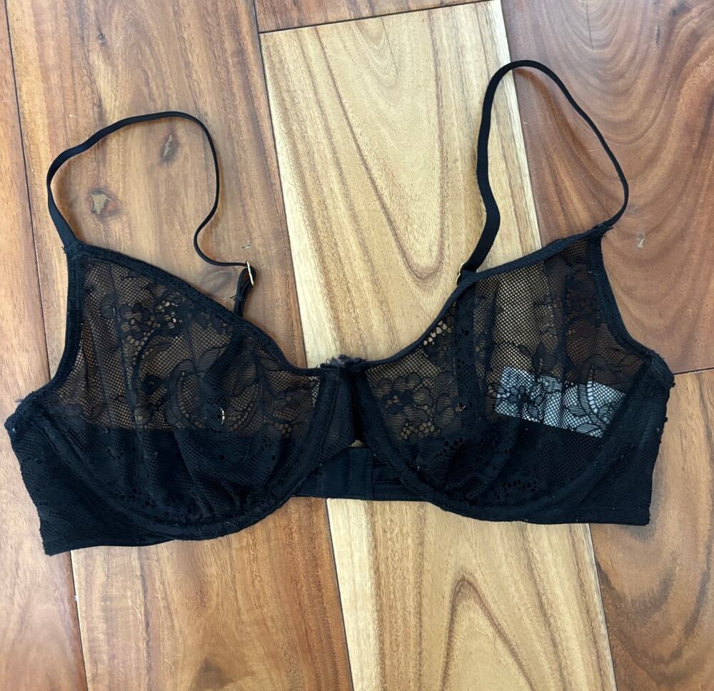 Abercrombie & Fitch Black Lace Underwire Bra Unlined Unpadded Size Small